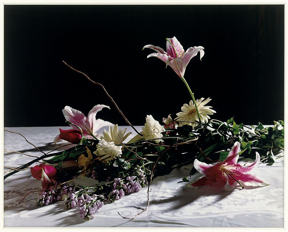 Christopher Williams. Bouquet for Bas Jan Ader and Christopher D’Arcangelo, 1991. Lorrin and Deane Wong Family Trust, Los Angeles. © Christopher Williams. Courtesy of the artist; David Zwirner, New York/London; and Galerie Gisela Capitain, Cologne.